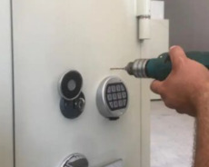 Seyflərin açılması